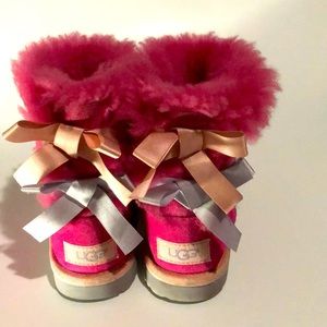 UGG K Bailey Bow II Pink Boots Size 10
